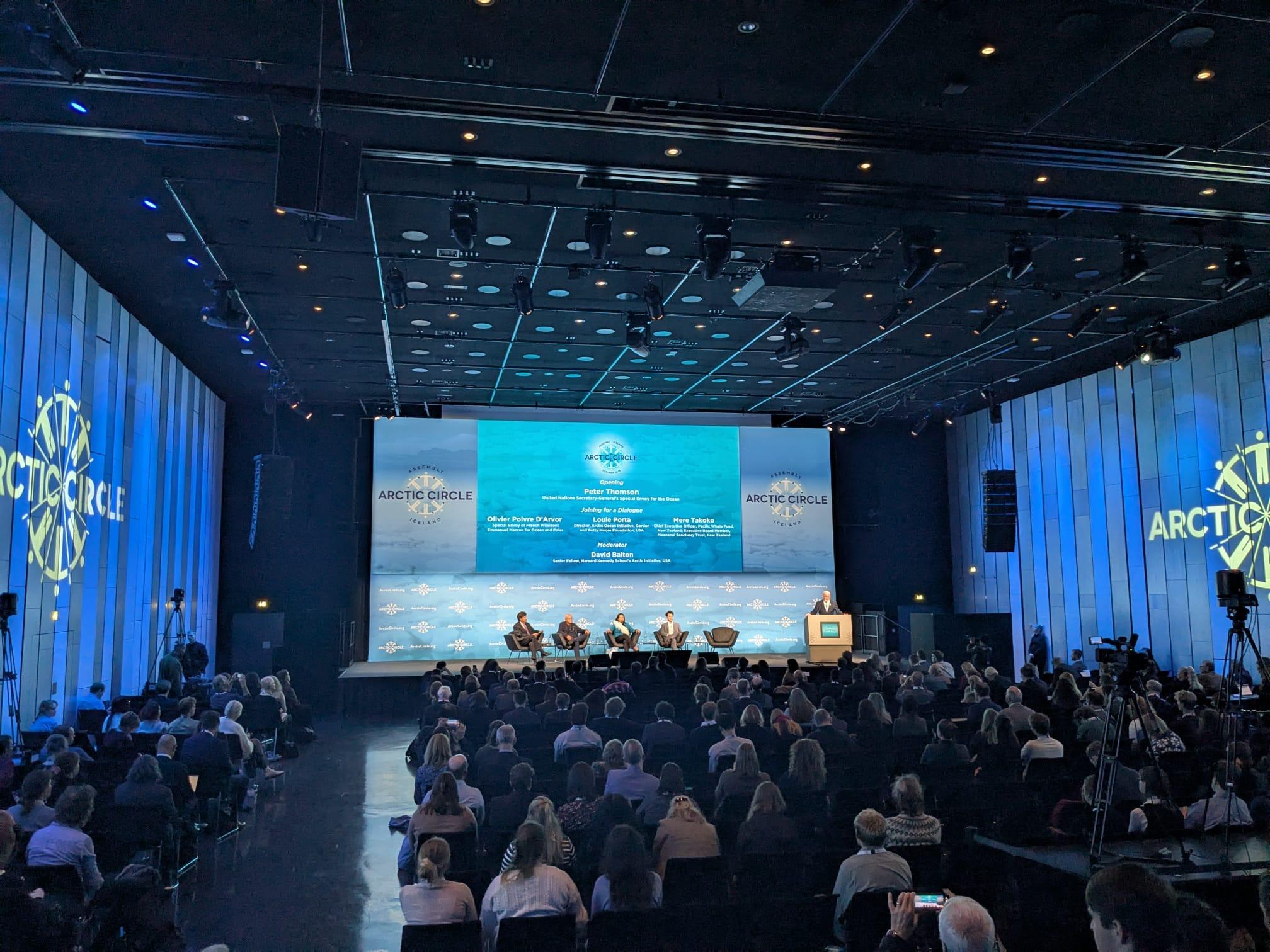 Photo by Arne Riedel